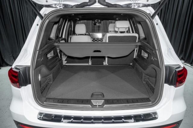 new 2026 Mercedes-Benz GLB 250 car, priced at $48,030