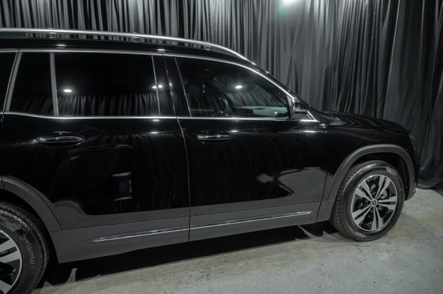 new 2025 Mercedes-Benz GLB 250 car, priced at $47,145