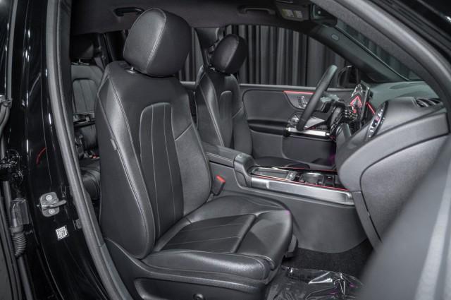 new 2025 Mercedes-Benz GLB 250 car, priced at $47,145