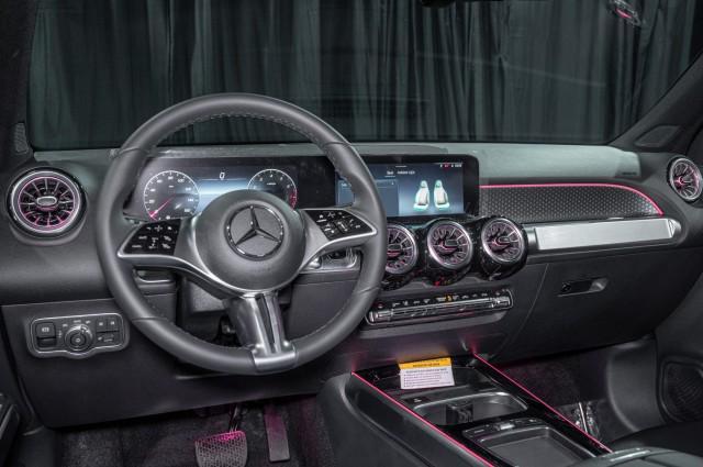 new 2025 Mercedes-Benz GLB 250 car, priced at $47,145