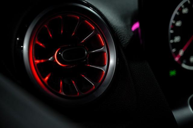 new 2025 Mercedes-Benz GLB 250 car, priced at $47,145