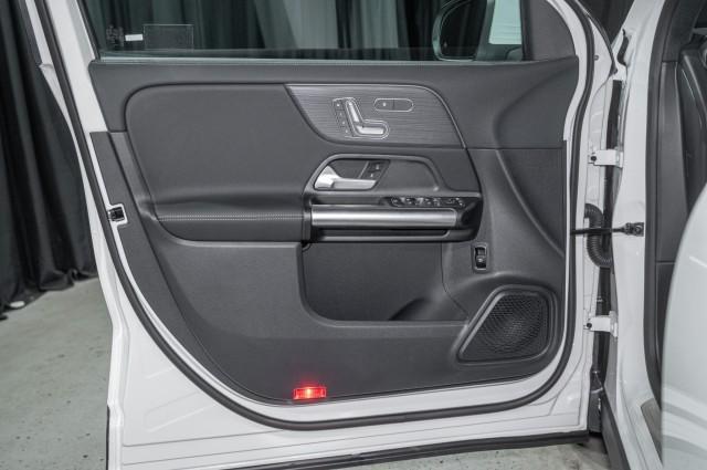 new 2026 Mercedes-Benz GLA 250 car, priced at $47,175