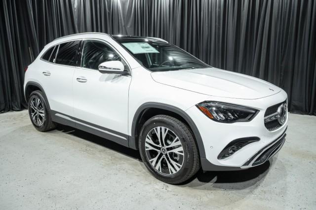 new 2026 Mercedes-Benz GLA 250 car, priced at $47,175