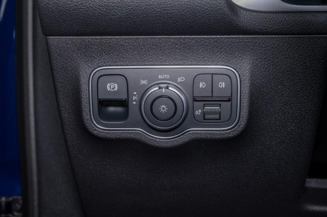 new 2026 Mercedes-Benz GLB 250 car, priced at $50,965