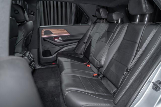 used 2025 Mercedes-Benz GLE 450 car, priced at $59,700