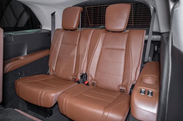 new 2026 Mercedes-Benz GLS 450 car, priced at $93,840