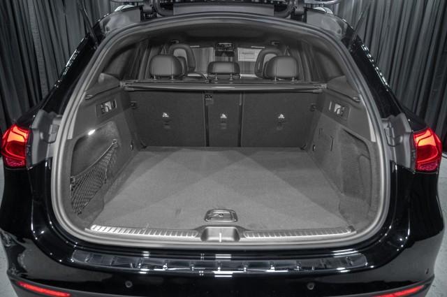 new 2024 Mercedes-Benz GLC 300 car, priced at $62,005