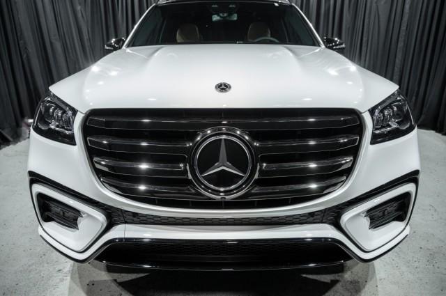 new 2025 Mercedes-Benz GLS 450 car, priced at $105,475