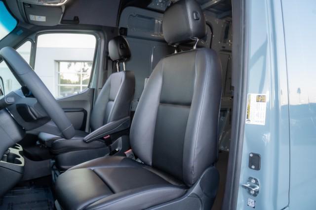 new 2026 Mercedes-Benz Sprinter 2500 car, priced at $70,876