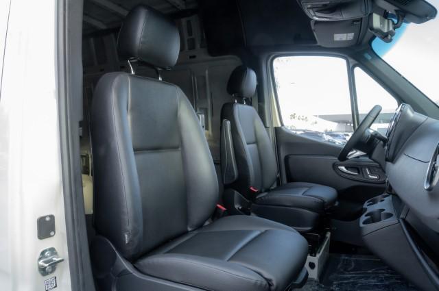 new 2025 Mercedes-Benz Sprinter 2500 car, priced at $79,892