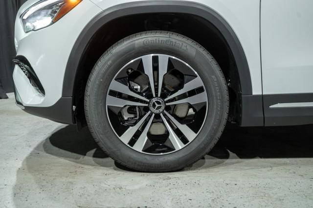 new 2026 Mercedes-Benz GLA 250 car, priced at $45,720