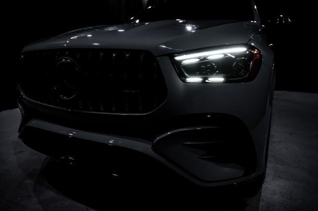 new 2025 Mercedes-Benz AMG GLE 53 car, priced at $109,365