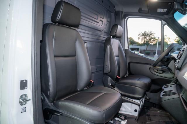 new 2025 Mercedes-Benz Sprinter 2500 car, priced at $59,734