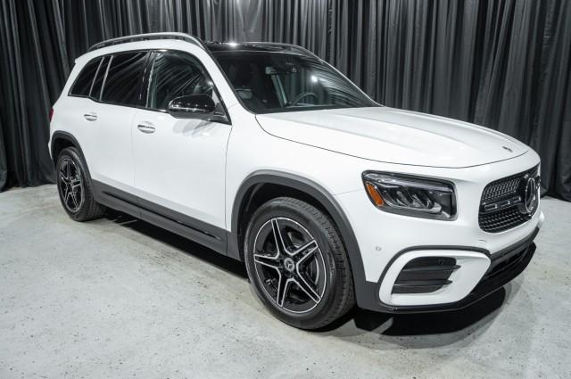 new 2024 Mercedes-Benz GLB 250 car, priced at $54,625