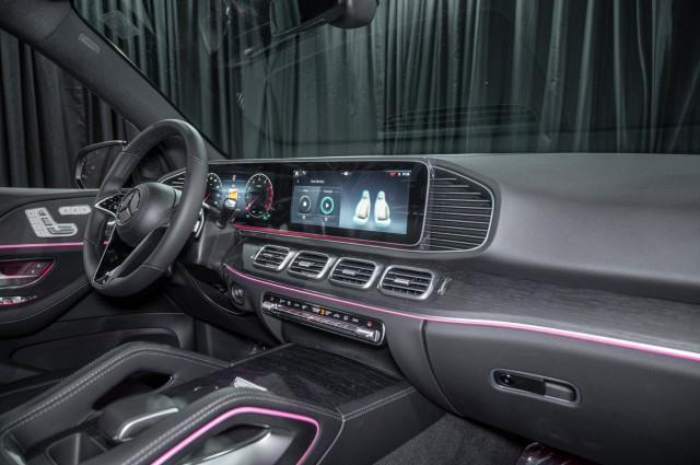 new 2025 Mercedes-Benz GLE 450 car, priced at $88,110