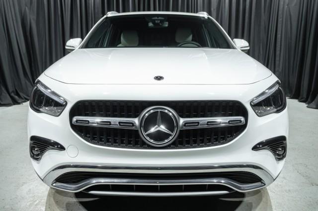 new 2025 Mercedes-Benz GLA 250 car, priced at $44,250