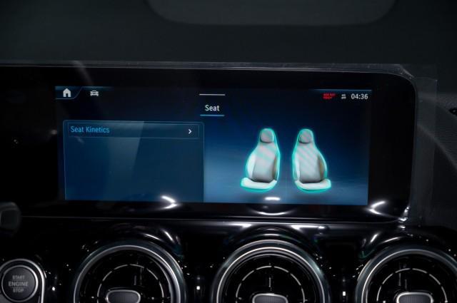 new 2025 Mercedes-Benz GLA 250 car, priced at $44,250