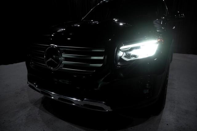 new 2025 Mercedes-Benz GLB 250 car, priced at $48,645