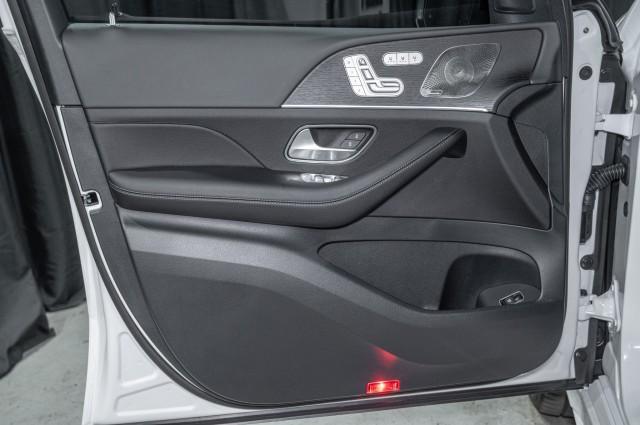 used 2025 Mercedes-Benz GLE 450 car, priced at $79,990