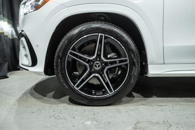 new 2026 Mercedes-Benz GLS 450 car, priced at $98,315