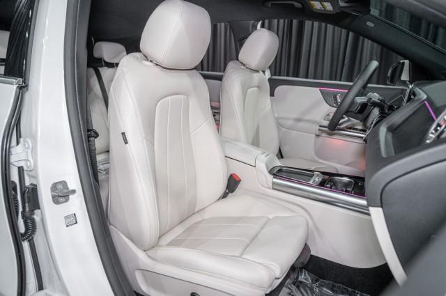new 2025 Mercedes-Benz GLA 250 car, priced at $47,295