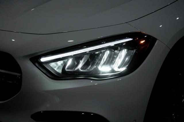 new 2025 Mercedes-Benz GLA 250 car, priced at $47,295