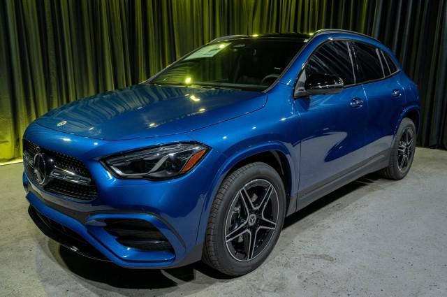 new 2025 Mercedes-Benz GLA 250 car, priced at $53,240