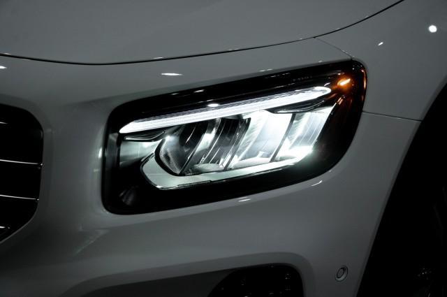 new 2025 Mercedes-Benz GLB 250 car, priced at $47,420