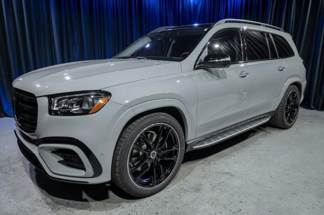 new 2024 Mercedes-Benz GLS 580 car, priced at $122,930