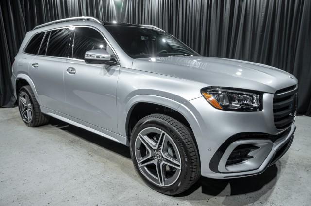 new 2024 Mercedes-Benz GLS 450 car