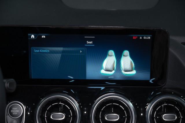 new 2025 Mercedes-Benz GLA 250 car, priced at $44,250