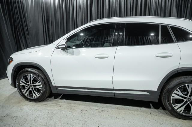 new 2025 Mercedes-Benz GLA 250 car, priced at $44,250