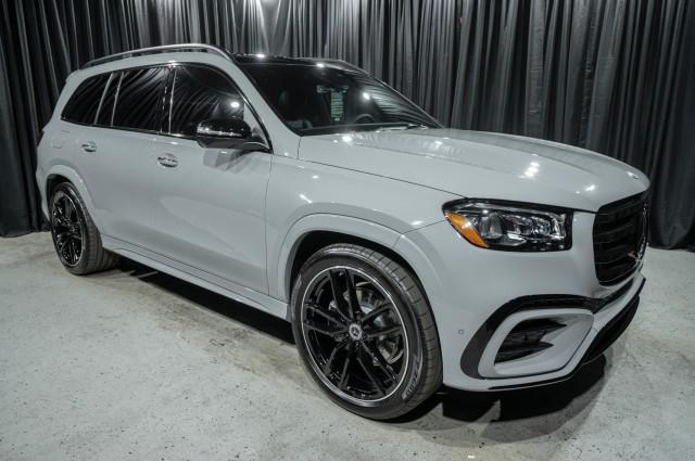 new 2025 Mercedes-Benz GLS 450 car, priced at $106,980