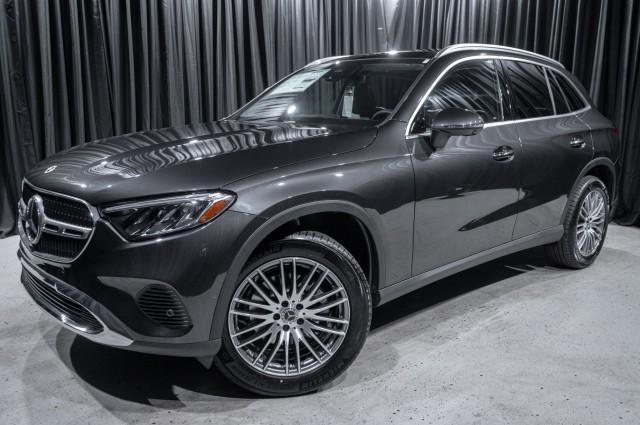 new 2025 Mercedes-Benz GLC 300 car, priced at $55,125