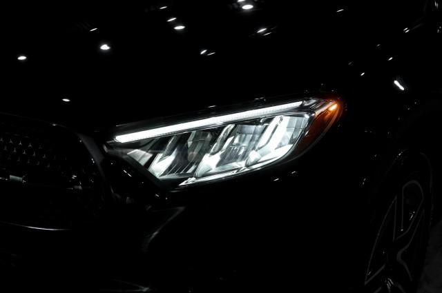 new 2025 Mercedes-Benz GLC 300 car, priced at $55,225