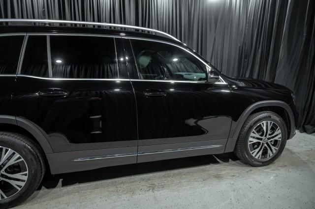 new 2025 Mercedes-Benz GLB 250 car, priced at $47,520