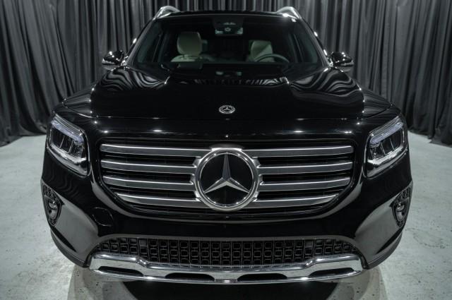 new 2025 Mercedes-Benz GLB 250 car, priced at $47,520