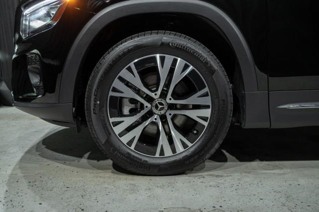 new 2025 Mercedes-Benz GLB 250 car, priced at $47,520