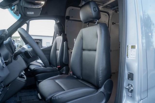 new 2025 Mercedes-Benz Sprinter 2500 car, priced at $75,154
