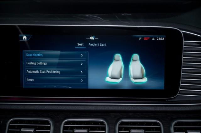 new 2025 Mercedes-Benz GLE 350 car, priced at $77,130