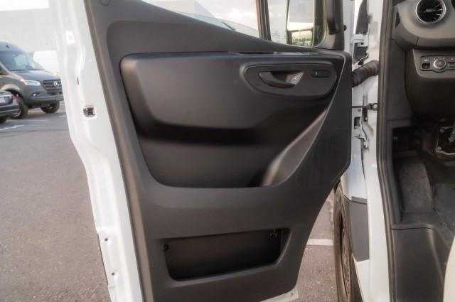 new 2025 Mercedes-Benz Sprinter 2500 car, priced at $72,411