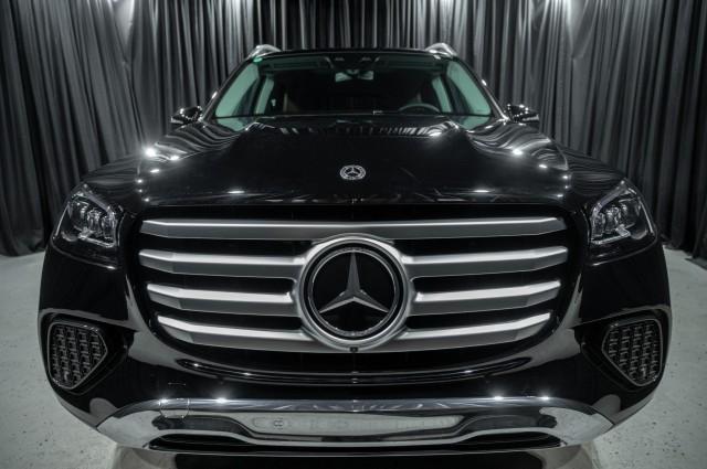 new 2026 Mercedes-Benz GLS 450 car, priced at $93,435