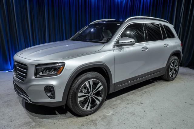 new 2025 Mercedes-Benz GLB 250 car, priced at $53,885