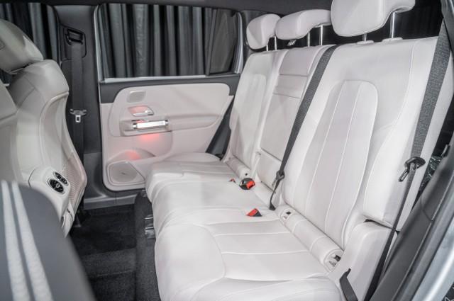 new 2025 Mercedes-Benz GLB 250 car, priced at $53,885