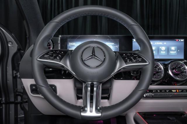 new 2025 Mercedes-Benz GLA 250 car, priced at $46,645