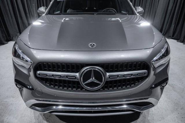 new 2025 Mercedes-Benz GLA 250 car, priced at $46,645