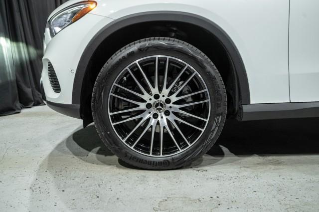 new 2025 Mercedes-Benz GLC 300 car, priced at $54,735