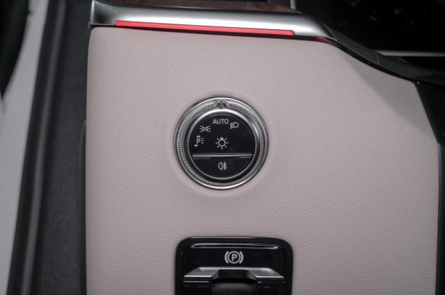 new 2025 Mercedes-Benz GLC 300 car, priced at $54,735