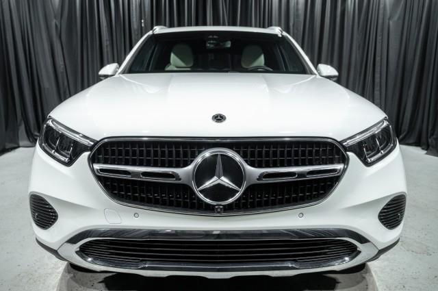 new 2025 Mercedes-Benz GLC 300 car, priced at $54,735