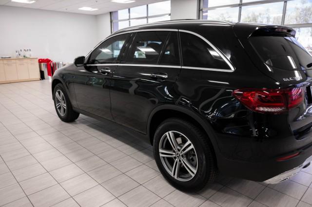 used 2020 Mercedes-Benz GLC 300 car, priced at $28,490